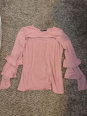 Doe & Rae Dusty Pink Tiered-Ruffle Sleeve Top